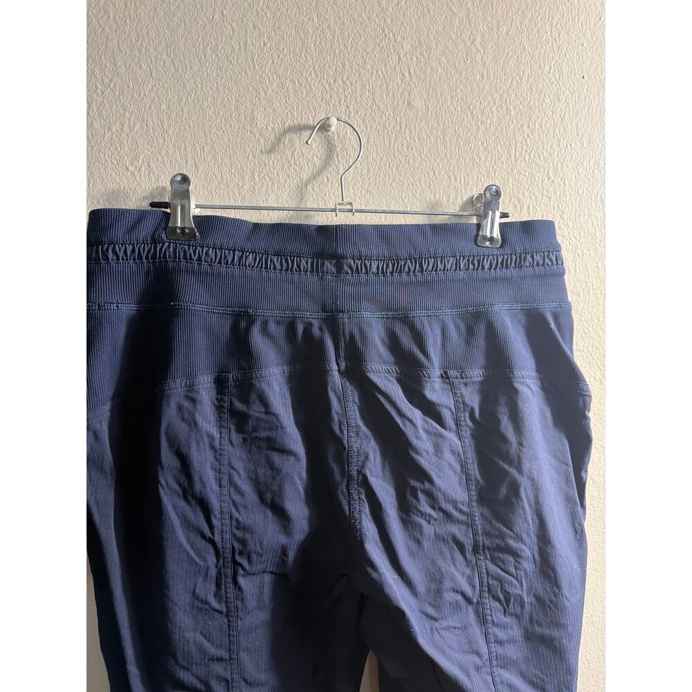 Lululemon Dance Studio Mid-Rise Cropped Pant - Picture 4 of 10